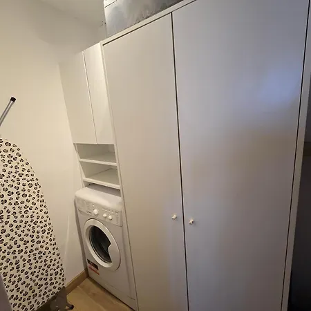 Apatrament Jagielonska 아파트 웨그니차